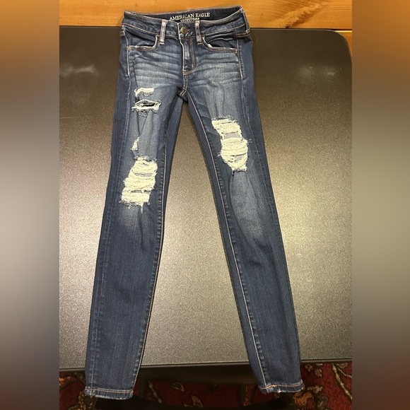 Women’s American Eagle Super Stretch Jeggings 2 - Picture 2 of 5